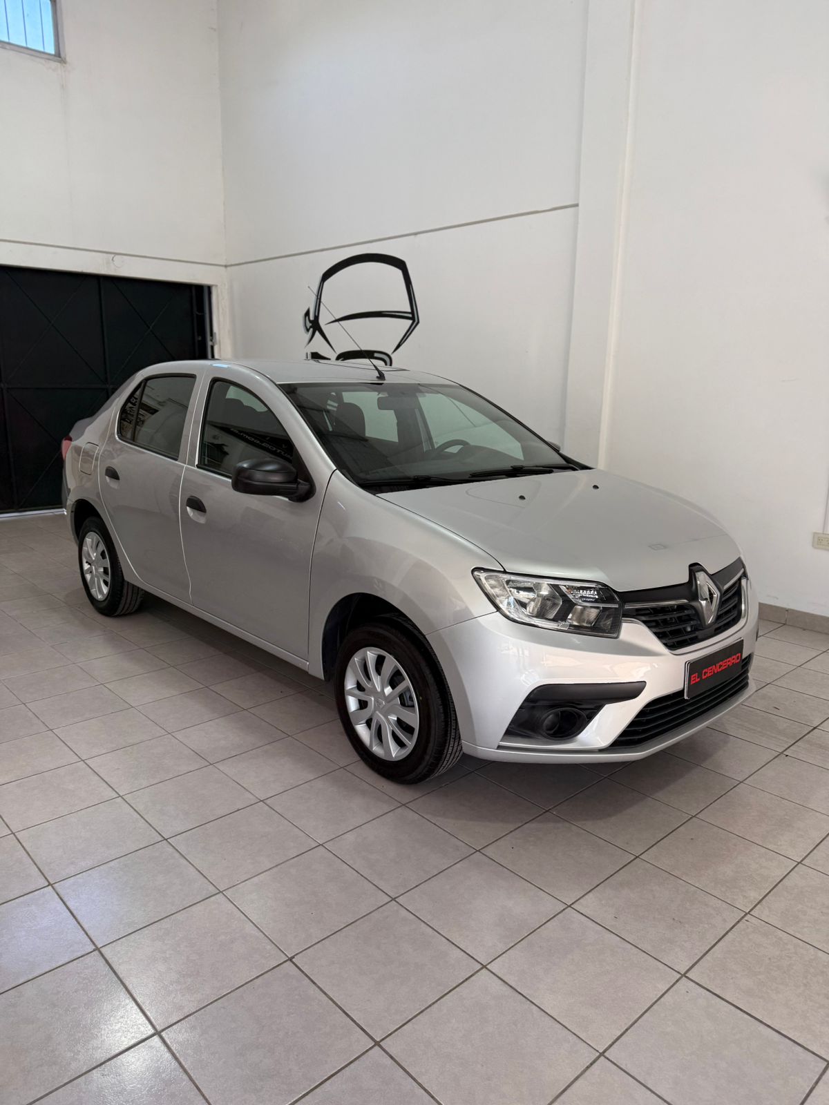 Renault Logan Life
